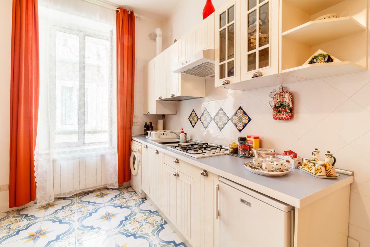Casa Lego Napoli Apartment ภายนอก รูปภาพ